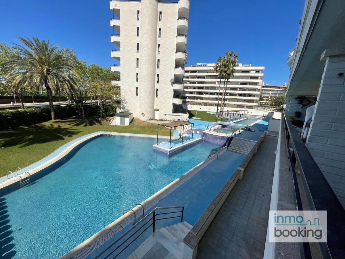 Appartement Cannes Center, Con Vistas A La Piscina. *