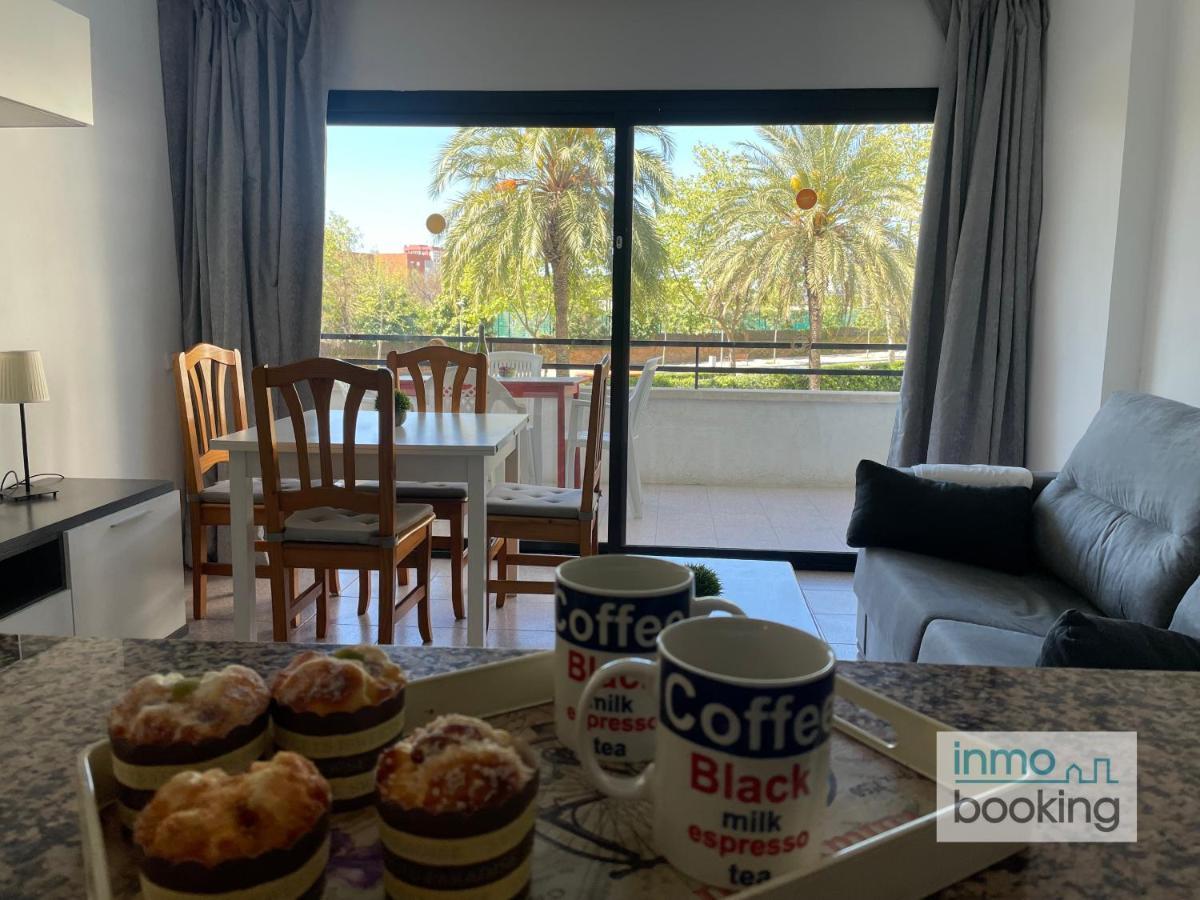 Cannes Center, Con Vistas A La Piscina. Apartment *